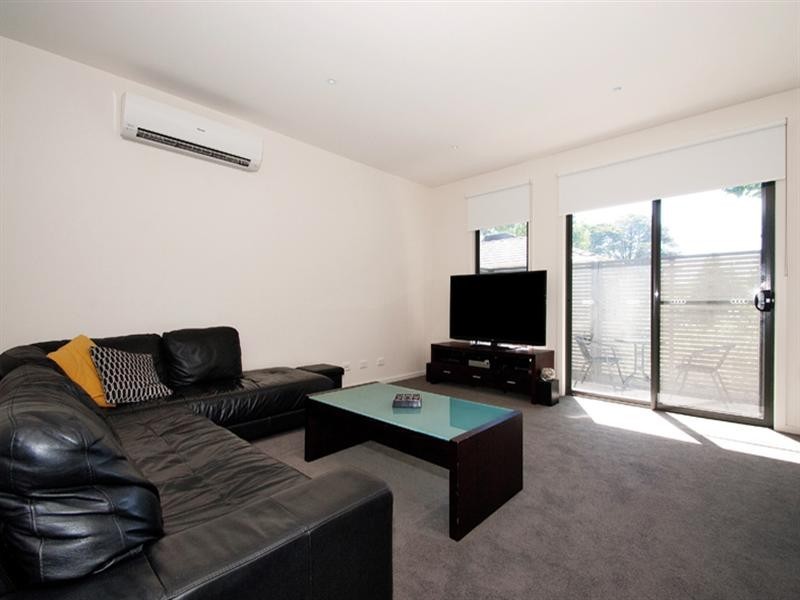 3/6 Norton Road, Croydon VIC 3136