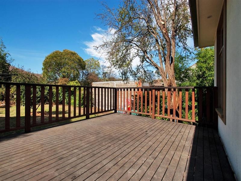132 Elgar Road, Box Hill South VIC 3128