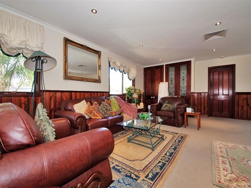 67 Holloway Road, Croydon North VIC 3136