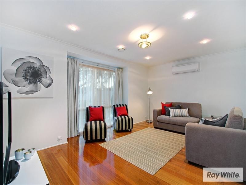 3 LATROBE Court, Croydon Hills VIC 3136