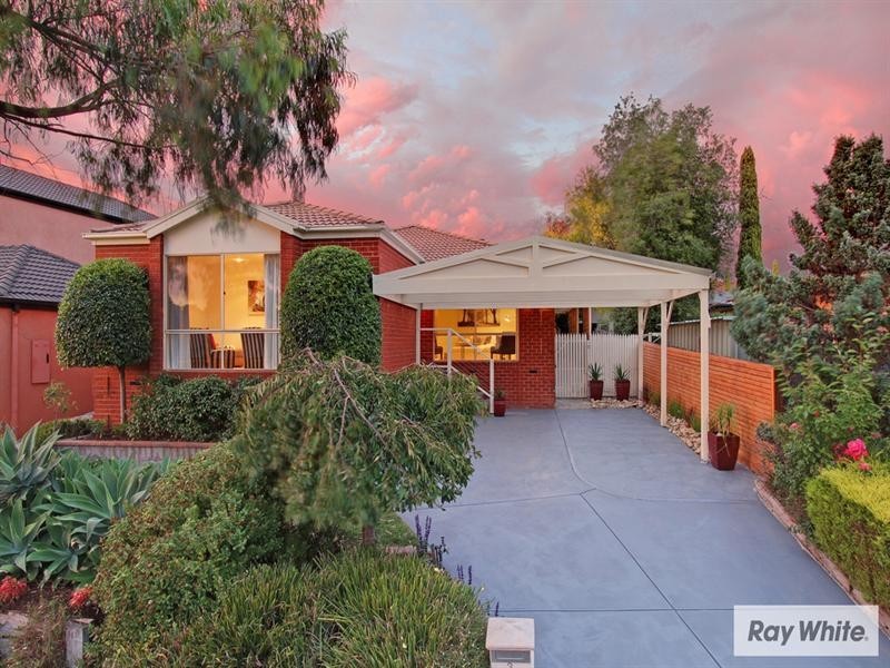 3 LATROBE Court, Croydon Hills VIC 3136