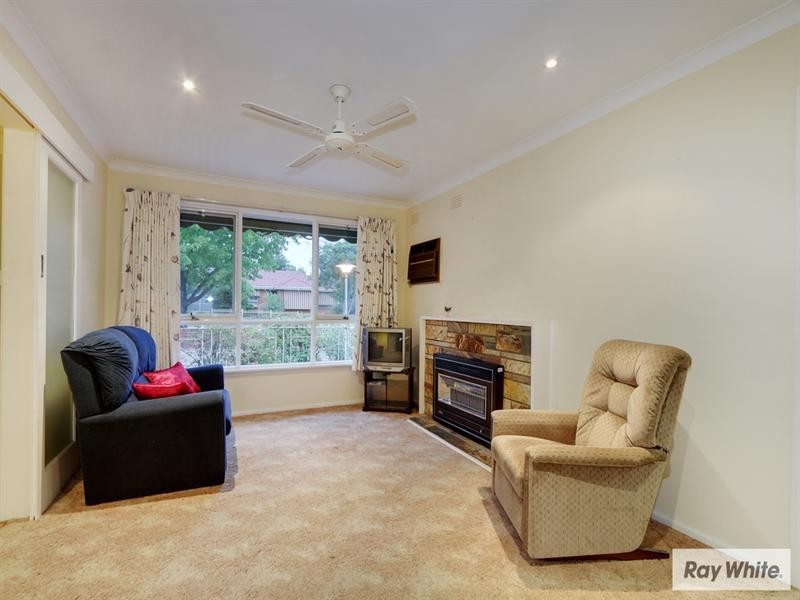 13 BRONHILL Road, Ringwood East VIC 3135