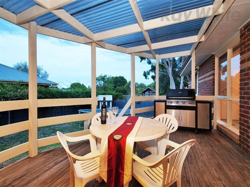 40 HIGHLAND Avenue, Croydon VIC 3136