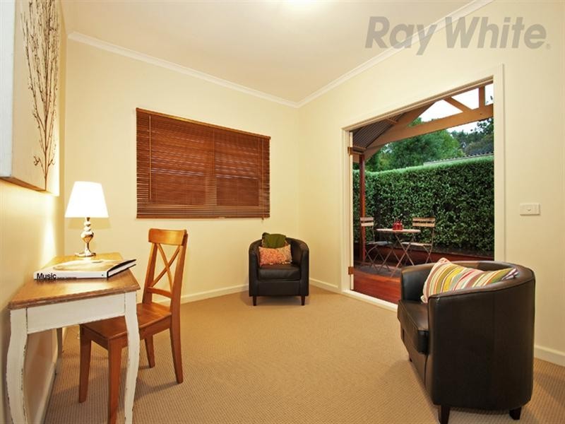 1 ANTHONY Street, Croydon VIC 3136