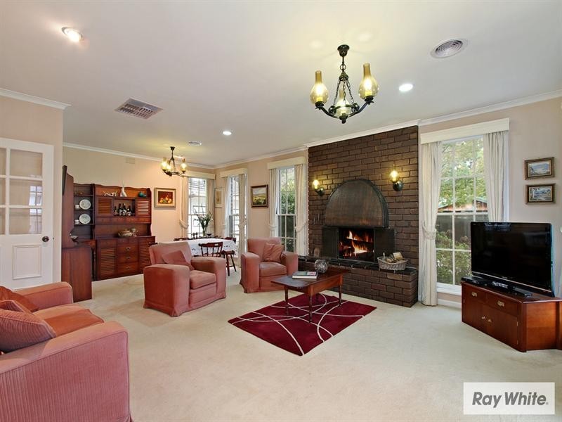 78 DIANE Crescent, Croydon VIC 3136