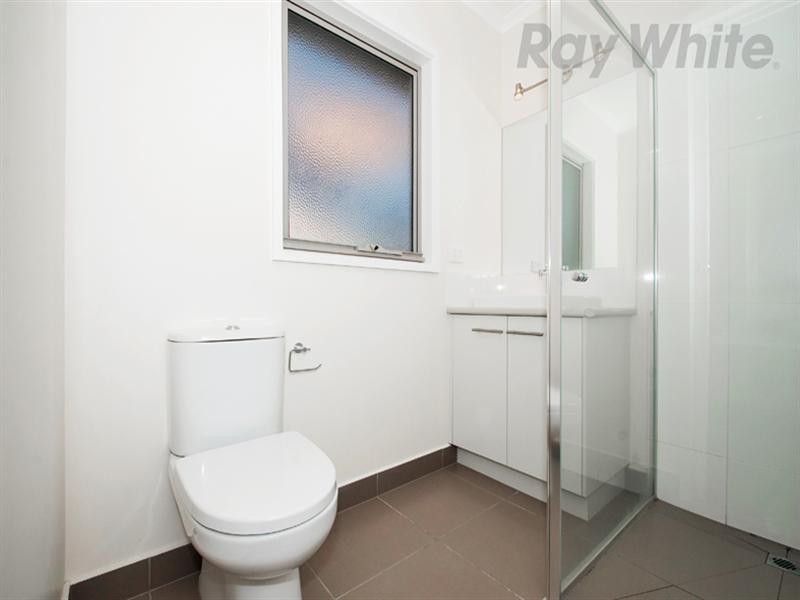 18 HILL Street, Ringwood East VIC 3135