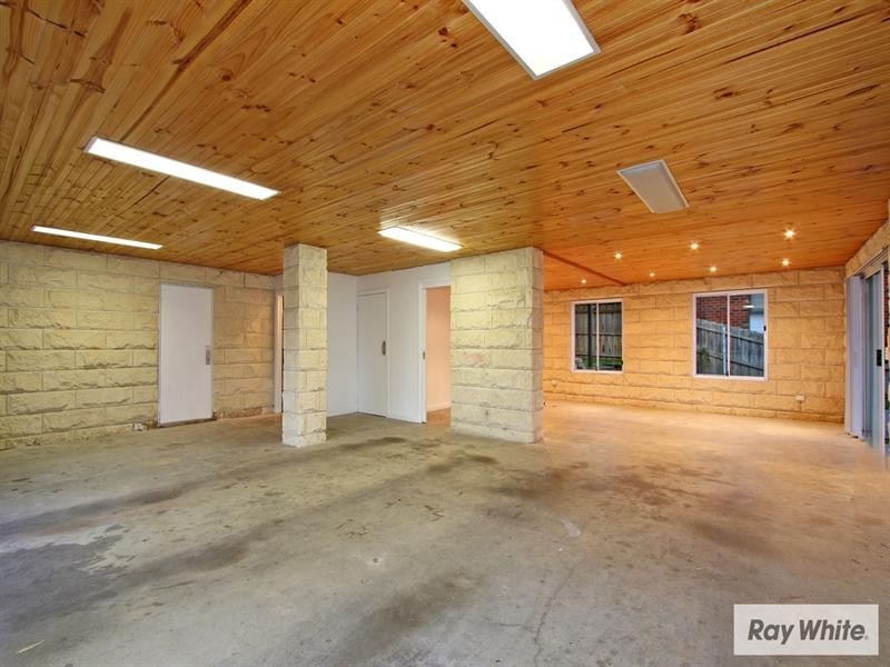25 BRONTE Court, Croydon North VIC 3136