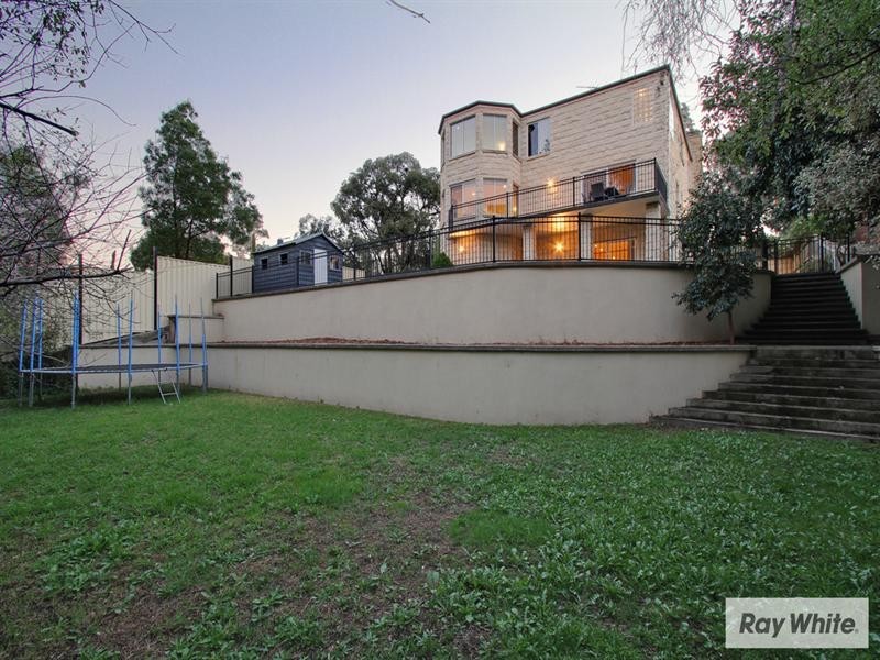 25 BRONTE Court, Croydon North VIC 3136