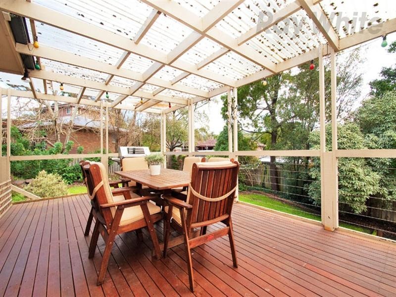 6 ROWLAND Court, Wonga Park VIC 3115