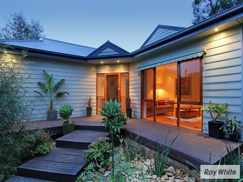 2 TURNER Street, Croydon VIC 3136