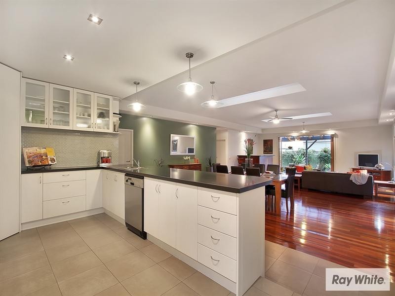 2 TURNER Street, Croydon VIC 3136