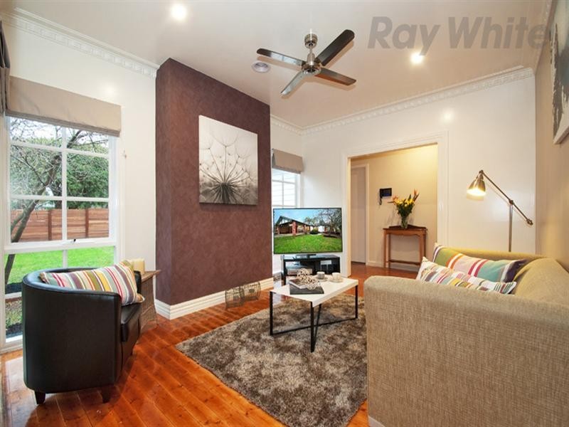 61 EXETER Road, Croydon North VIC 3136
