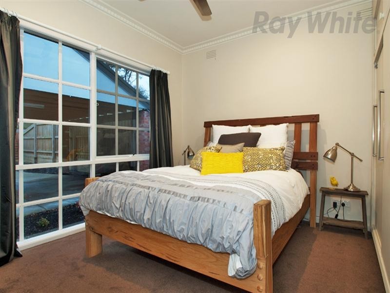 61 EXETER Road, Croydon North VIC 3136