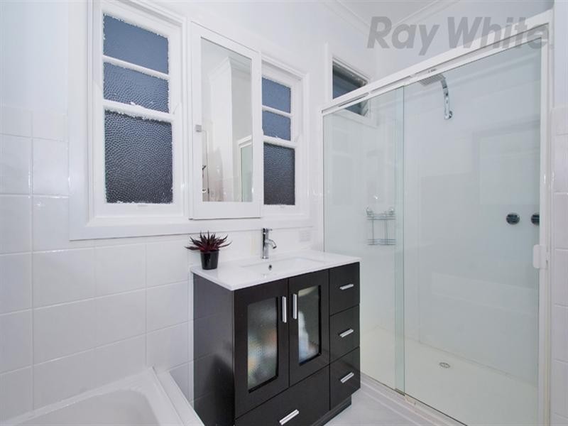 61 EXETER Road, Croydon North VIC 3136