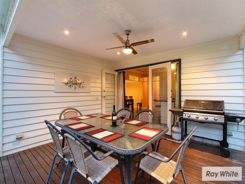 7 PACIFIC Drive, Mooroolbark VIC 3138