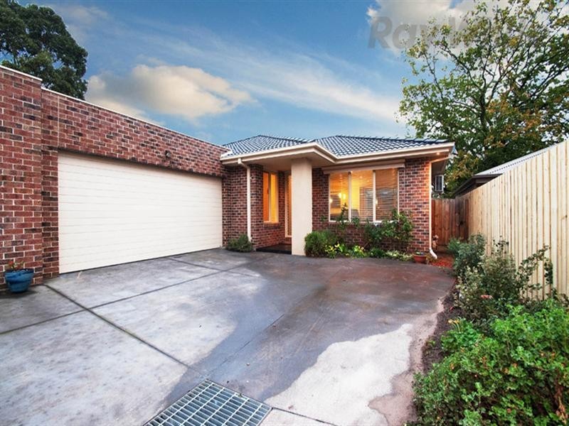 51 MOUNT VIEW Parade, Croydon VIC 3136