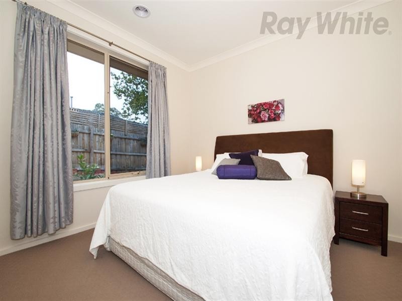 51 MOUNT VIEW Parade, Croydon VIC 3136