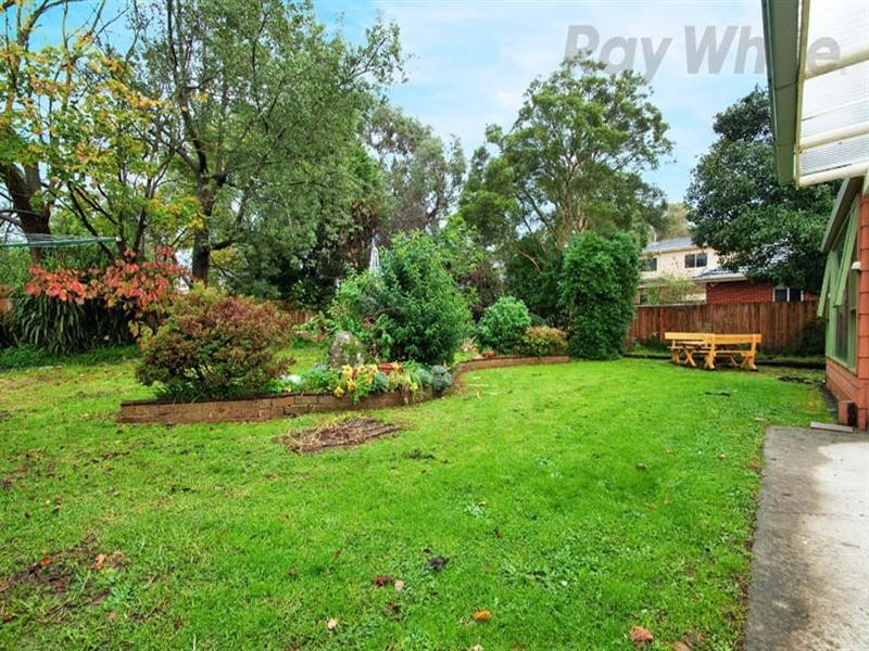 41 Bambra Street, Croydon VIC 3136