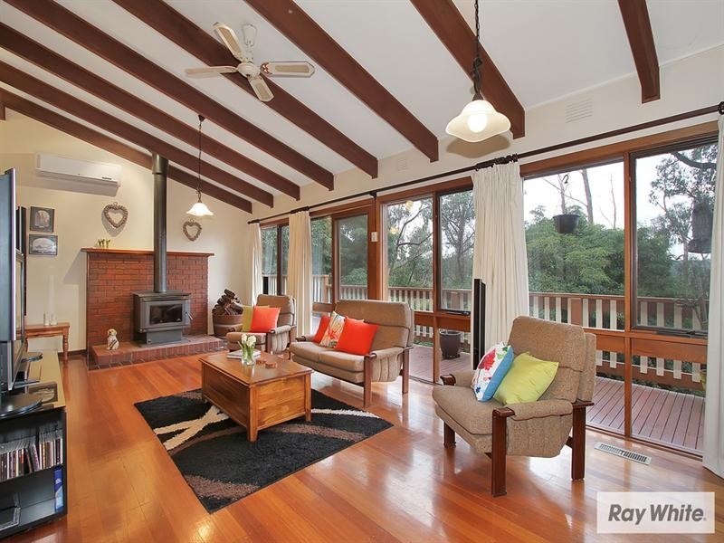 104 CHARLES Road, Lilydale VIC 3140