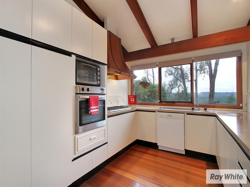 104 CHARLES Road, Lilydale VIC 3140