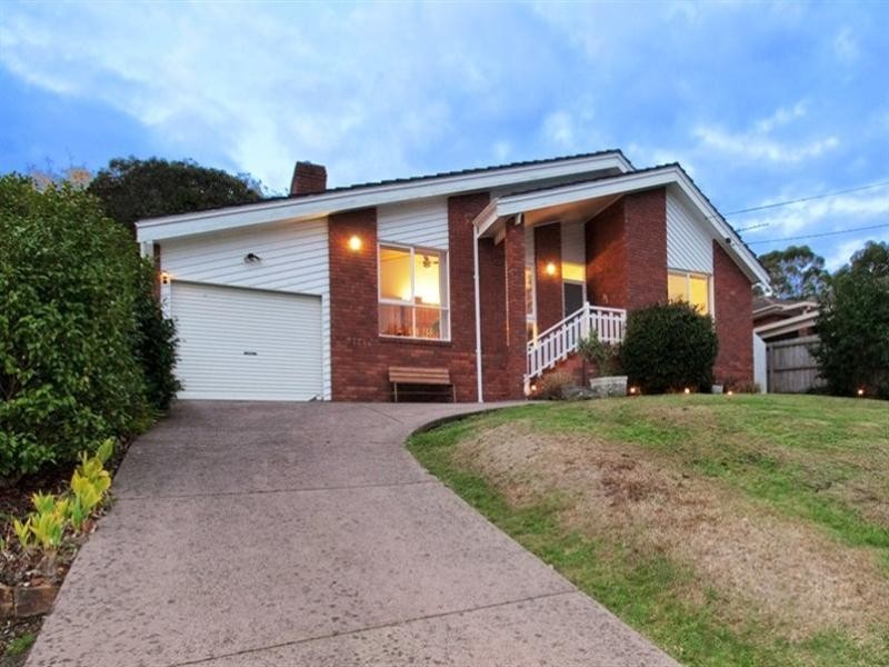 57 WANDANA Crescent, Mooroolbark VIC 3138