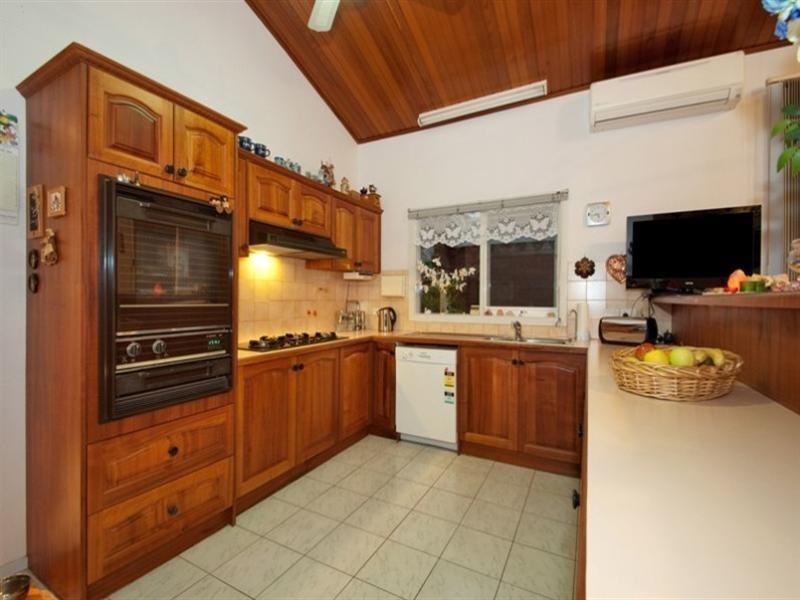 57 WANDANA Crescent, Mooroolbark VIC 3138