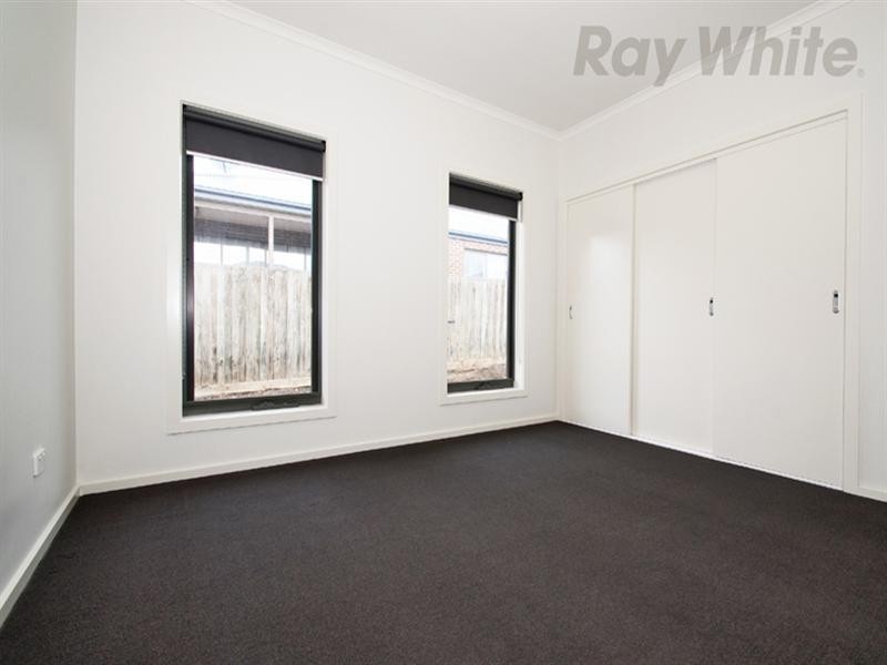 2/5 Gladstone Street, Lilydale VIC 3140
