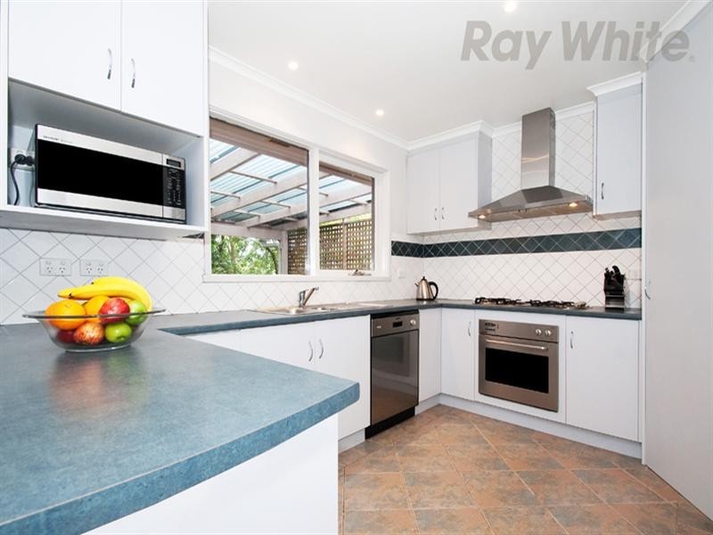 53 COUNTRY CLUB Drive, Chirnside Park VIC 3116