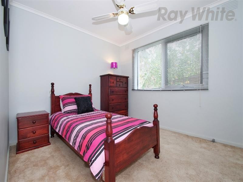 53 COUNTRY CLUB Drive, Chirnside Park VIC 3116