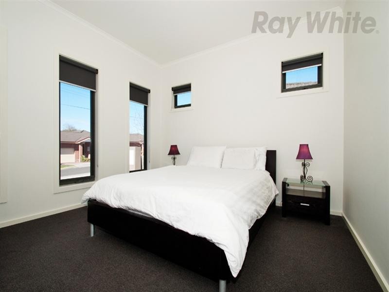 1/5 Gladstone Street, Lilydale VIC 3140