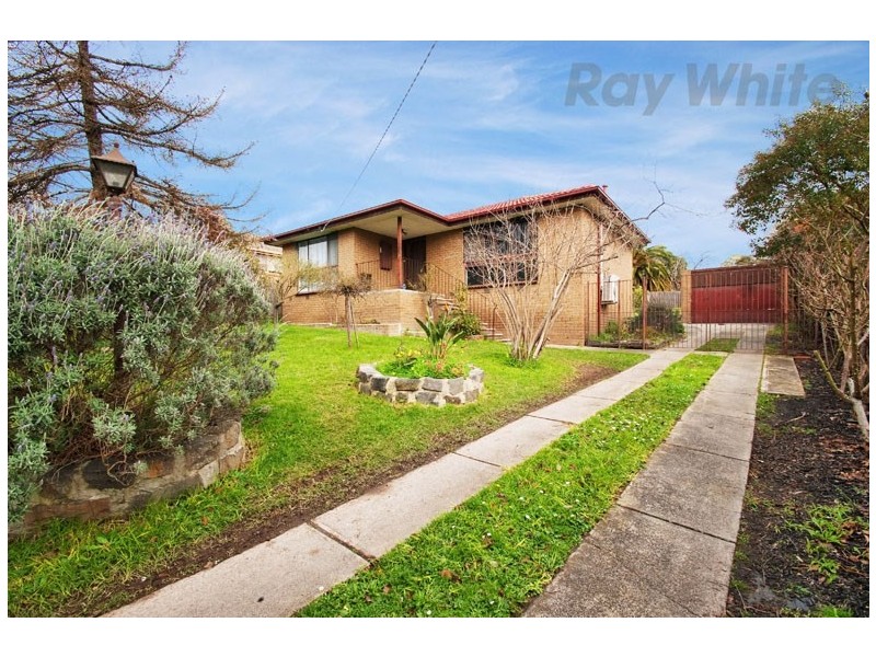 23 Beaufort Road, Croydon VIC 3136