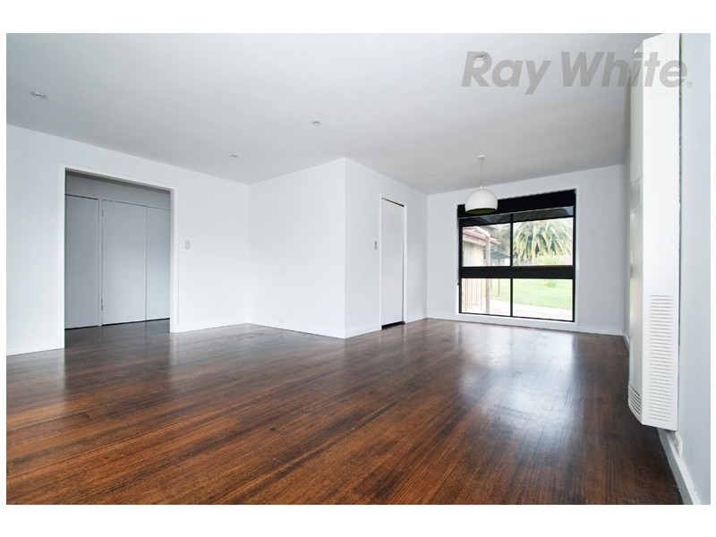 23 Beaufort Road, Croydon VIC 3136