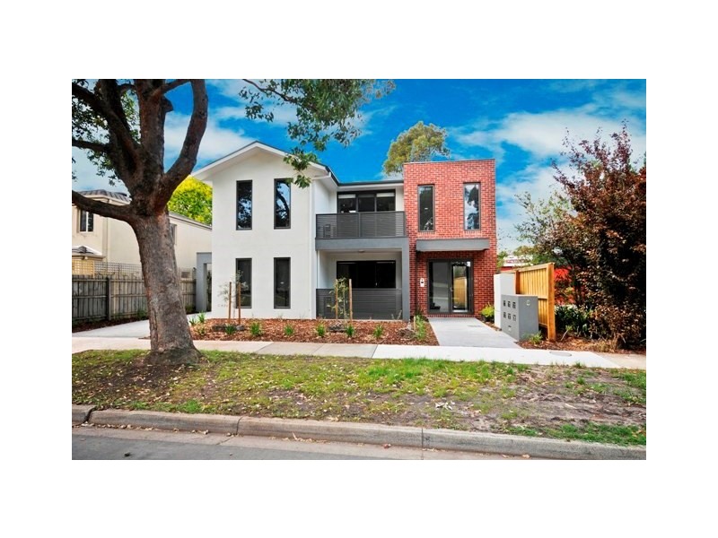 3/6 Norton Road, Croydon VIC 3136