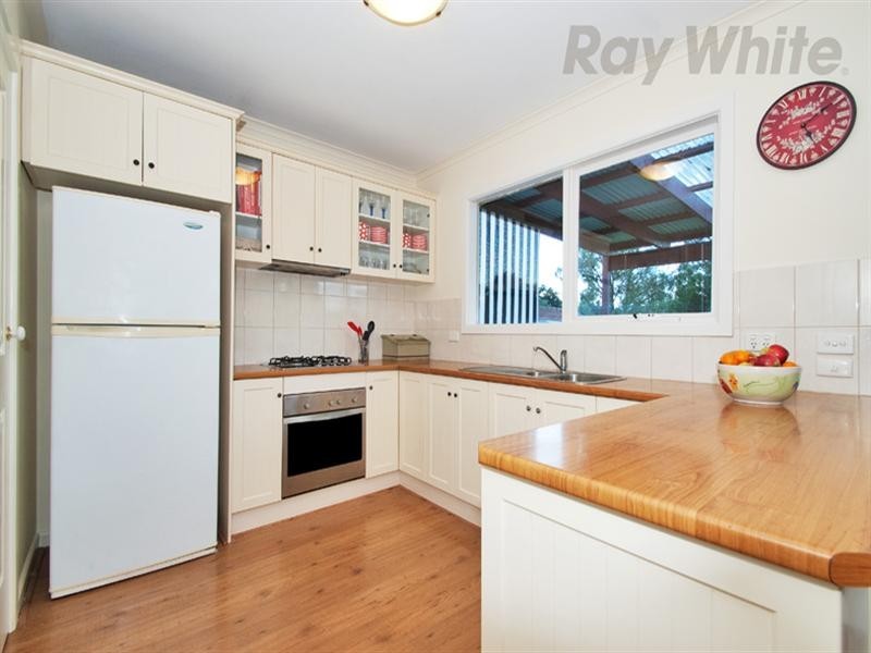 41 TIMMS Avenue, Croydon VIC 3136