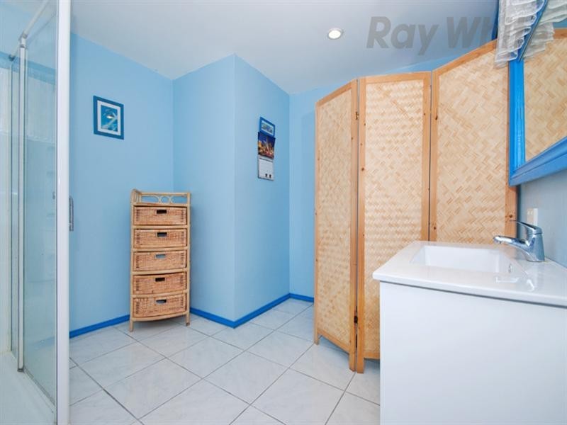 12 KALINDA Road, Croydon VIC 3136