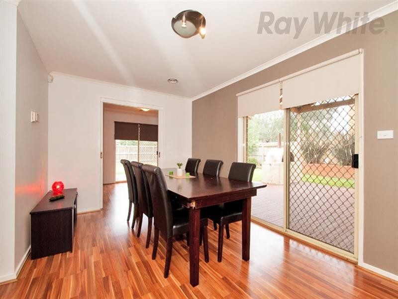 11 GLENMURRAY Place, Wonga Park VIC 3115