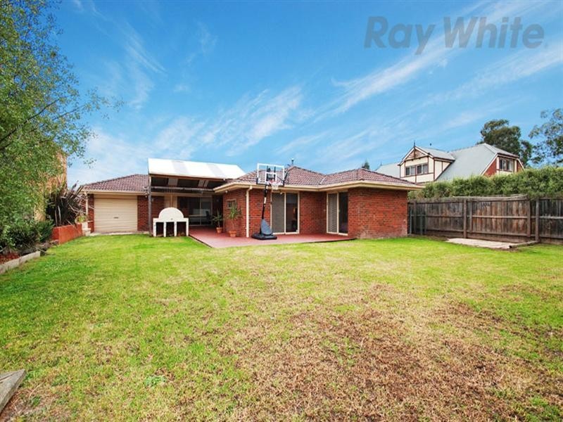 11 GLENMURRAY Place, Wonga Park VIC 3115