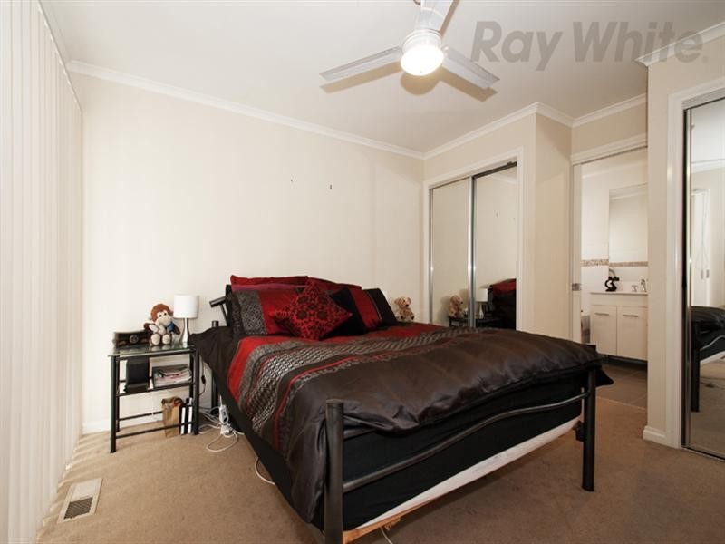 2/97 Liverpool Road, Kilsyth VIC 3137