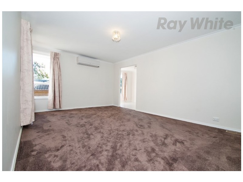 10 Chirnside Drive, Chirnside Park VIC 3116