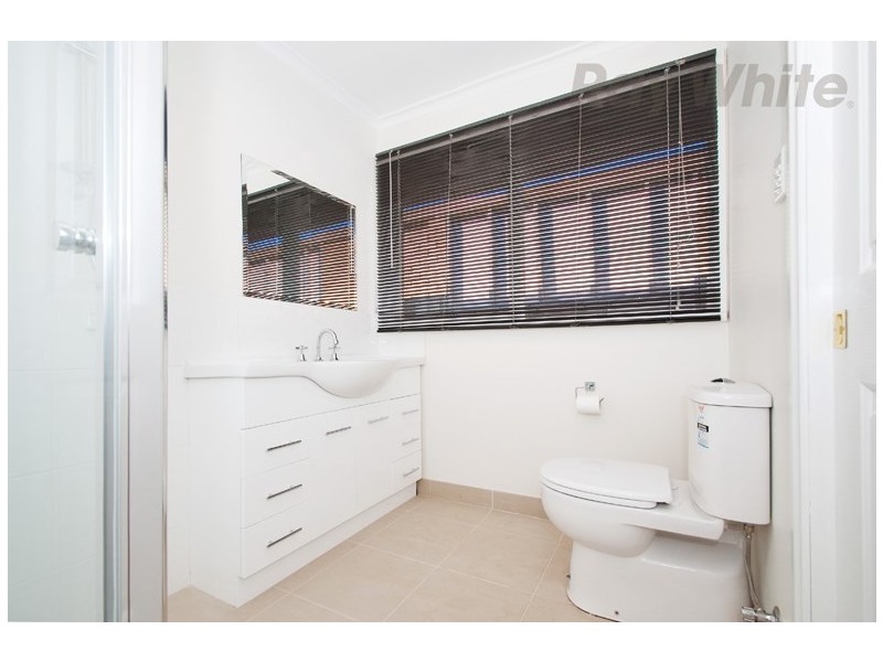 10 Chirnside Drive, Chirnside Park VIC 3116