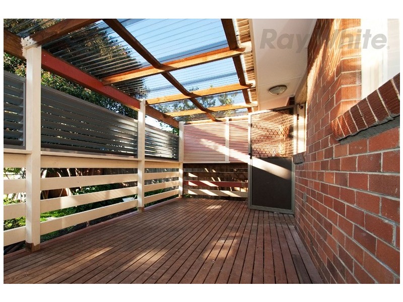 10 Chirnside Drive, Chirnside Park VIC 3116