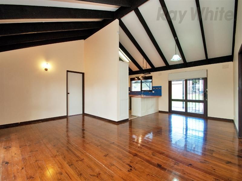 13 SPRINGSONG PASS, Chirnside Park VIC 3116