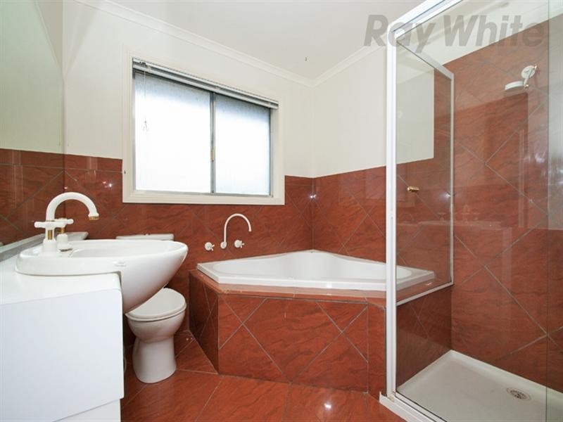 21 Emma Road, Croydon VIC 3136