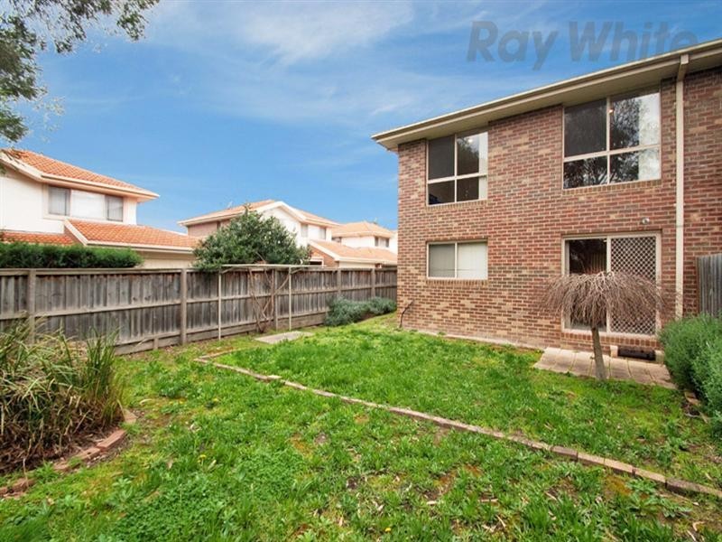 18/56 NORTON Road, Croydon VIC 3136