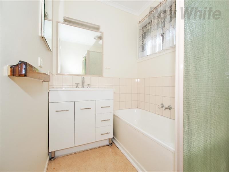 5/4 Starcross, Croydon VIC 3136