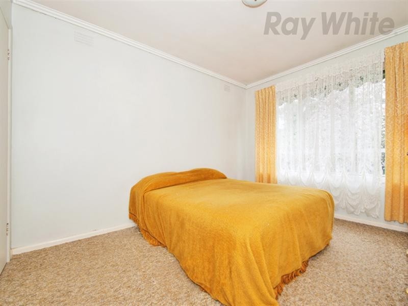 24 ALLENDALE Road, Croydon VIC 3136