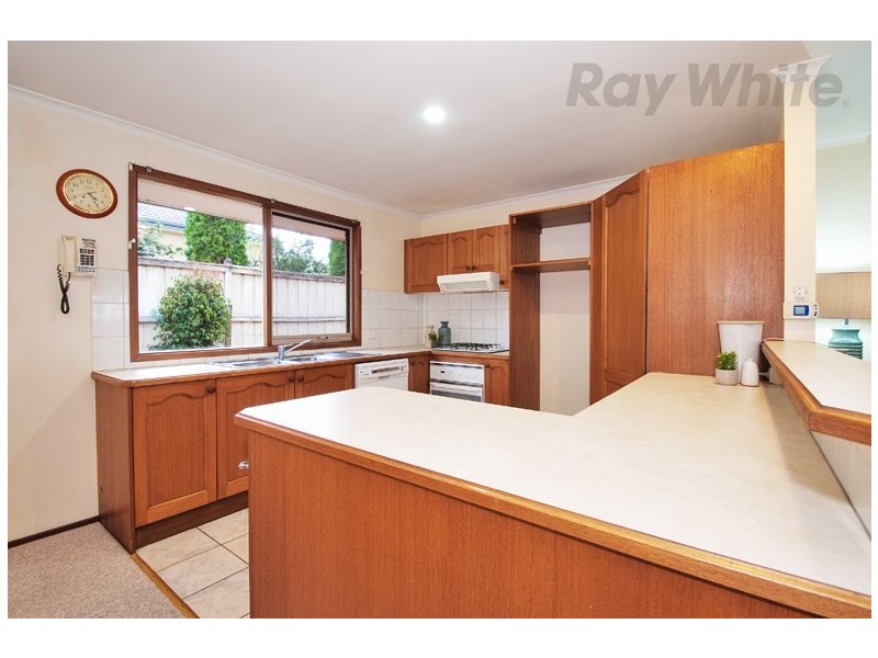 5 GREENRIDGE Court, Chirnside Park VIC 3116