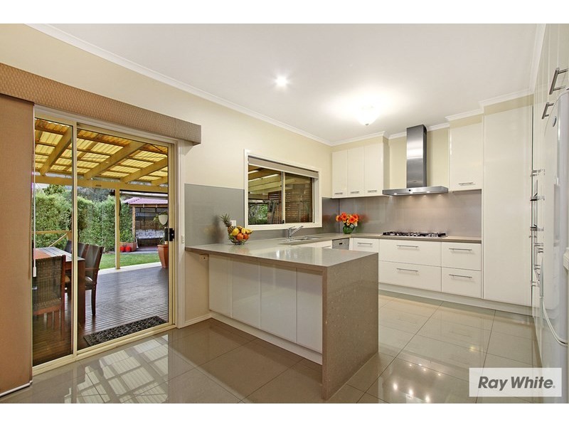 7 GLENVIEW Court, Croydon North VIC 3136