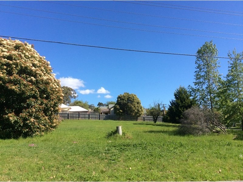 14 NORTH Road, Lilydale VIC 3140