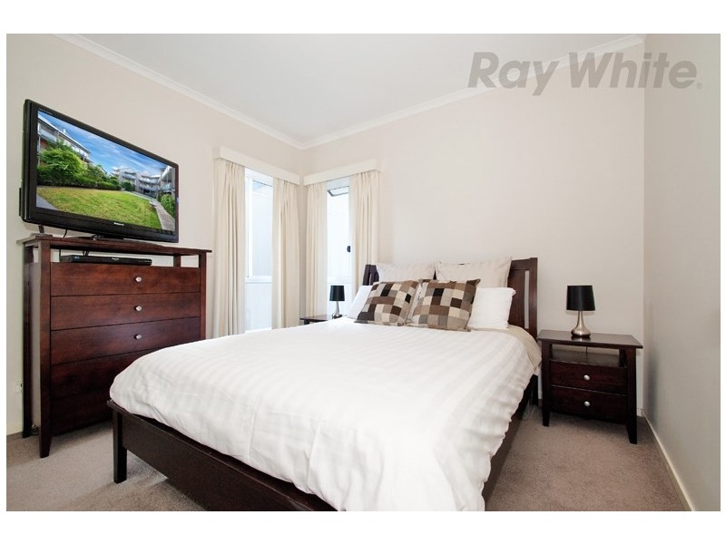 Unit 74, 11 HEWISH Road, Croydon VIC 3136